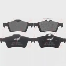 Тормозные колодки дисковые, комплект LYNXAUTO BD-5901 R PK5ZWC 4905601012895 3639271