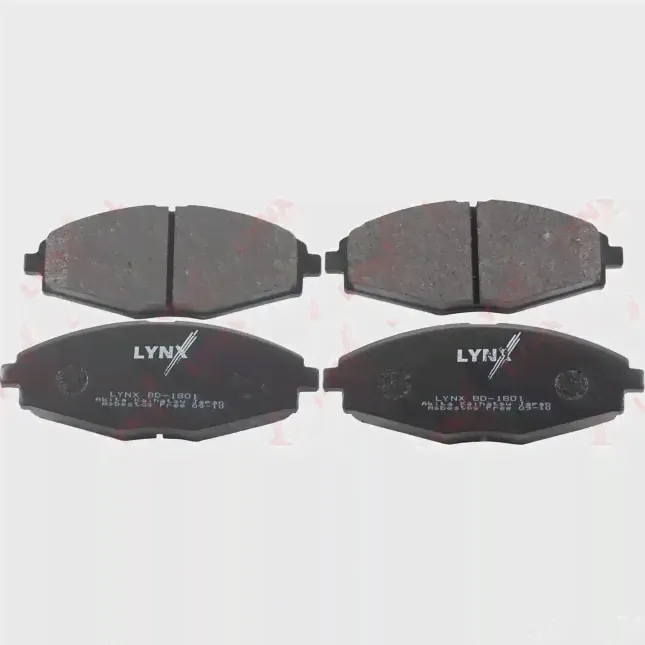 Тормозные колодки дисковые, комплект LYNXAUTO BD-1801 J 1AC5 3638877 4905601011867-0